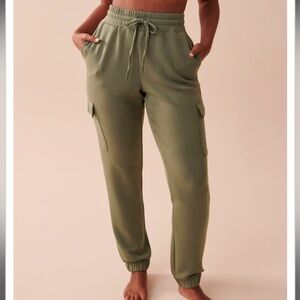 La Vie En Rose Body Mind Spirit Green Cargo Pants Joggers